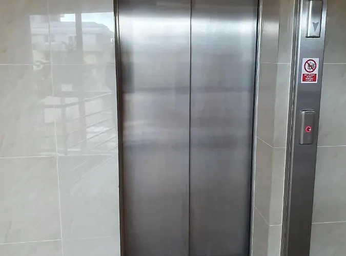 436 Awangardia Kasprowicza Blisko Do Morza Колобжег