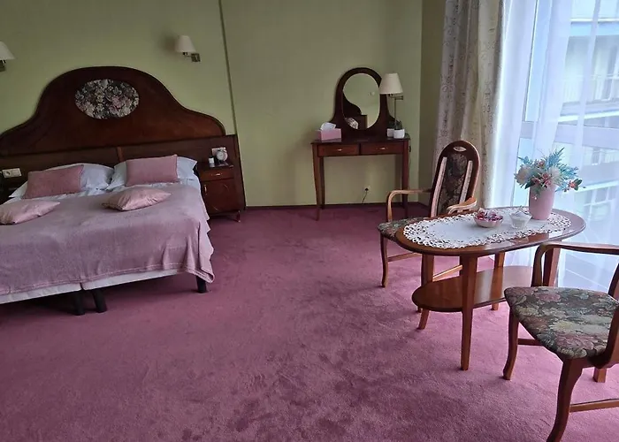 436 Awangardia Kasprowicza Blisko Do Morza *